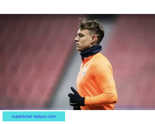 山东泰山外援格德斯近期状态回暖表现稳健稳健